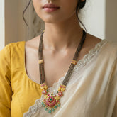 Jadau kundan black beads pendant mala