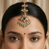 Jadau kundan tika with pearl drop and natural strawberry beads