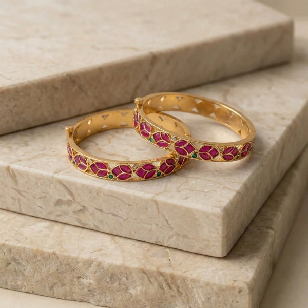 Bangles (Jadau Kundan)